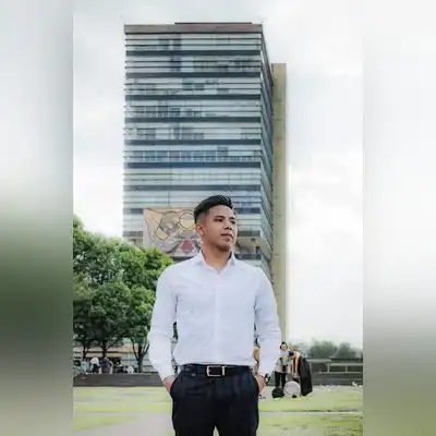 贾奕心